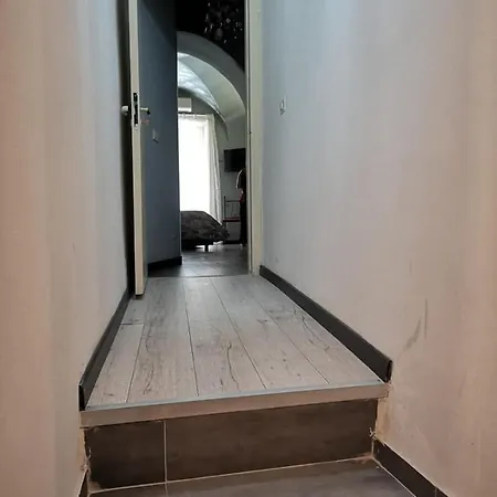 Sangiuliano 132 Centro Storico 3* Катания