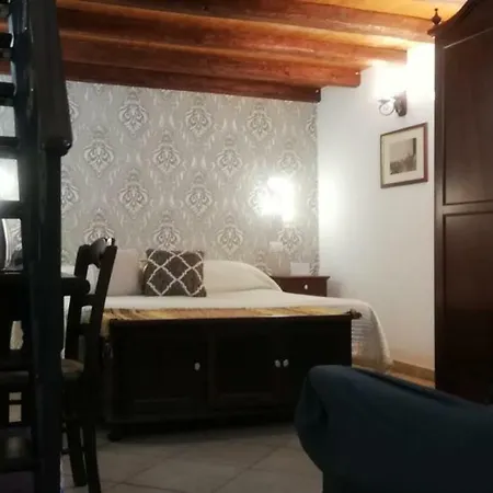Sangiuliano 132 Centro Storico Отель