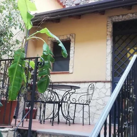 Sangiuliano 132 Centro Storico Отель