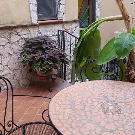 Sangiuliano 132 Centro Storico Отель